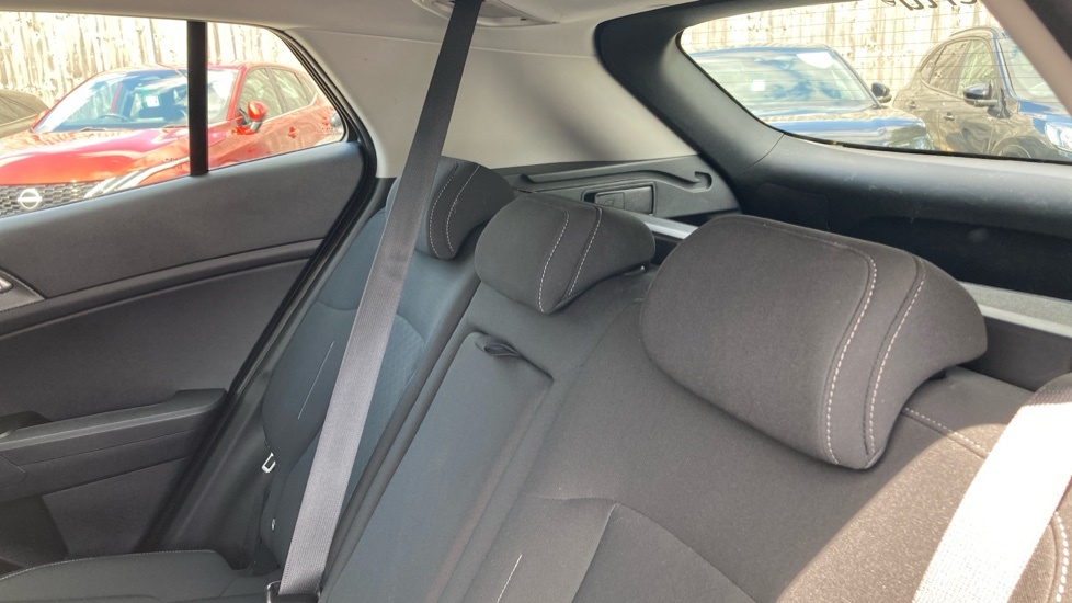 Kia Sportage 1.6T Gdi Isg 3 White #43