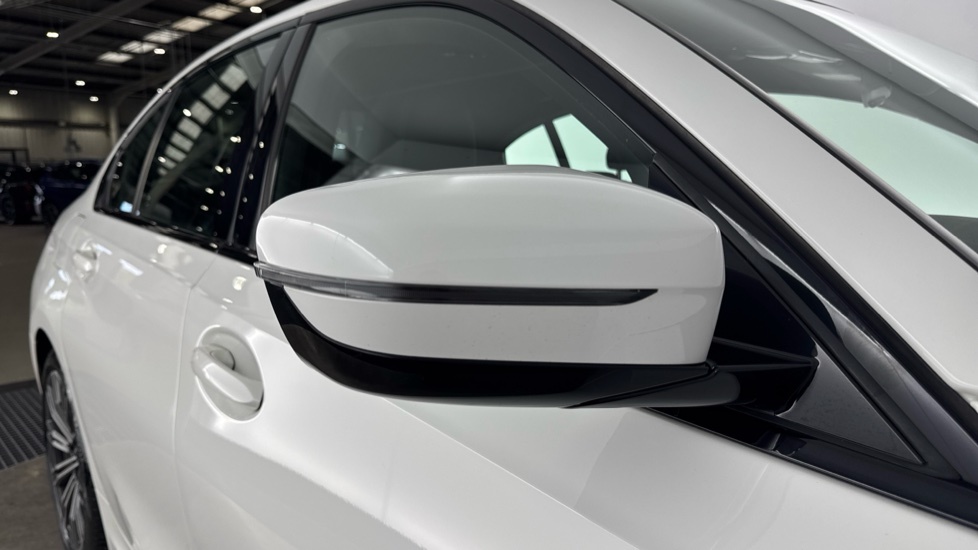 BMW 3 Series 2.0 320I Sport Euro 6 Ss White #29