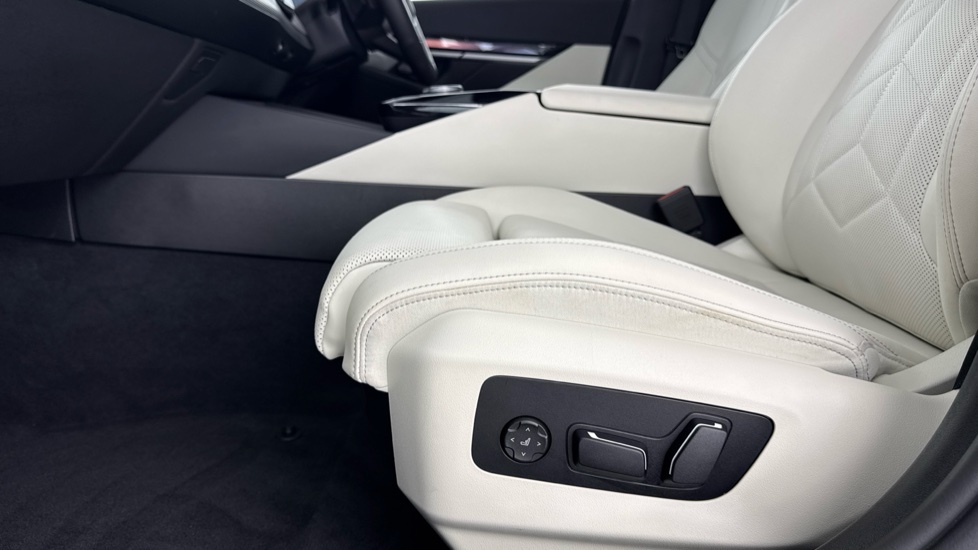 BMW i5 442Kw M60 Xdrive 84Kwh 2025 Black #37