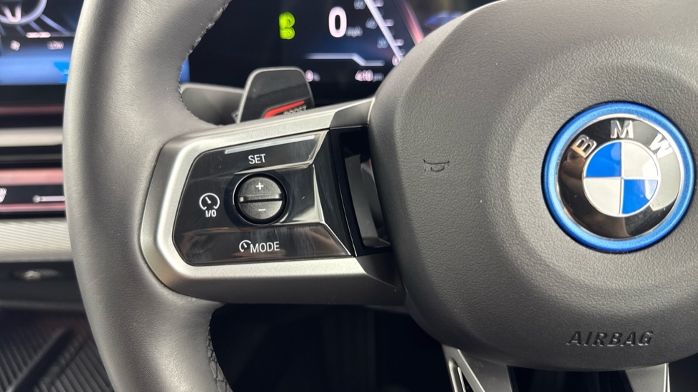 BMW i5 442Kw M60 Xdrive 84Kwh 2025 Black #17
