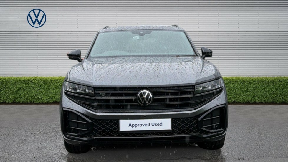 Volkswagen Touareg Black Edition Grey #7