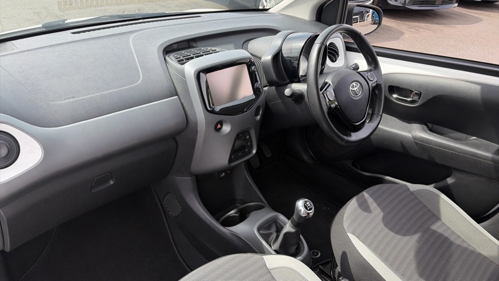 Toyota Aygo X Vvt-i X-plore Blue #9