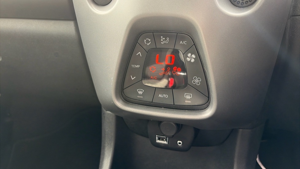 Toyota Aygo X Vvt-i X-plore Blue #28