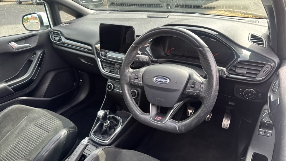 Ford Fiesta 1.0T Ecoboost St-line Euro 6 Ss White #11