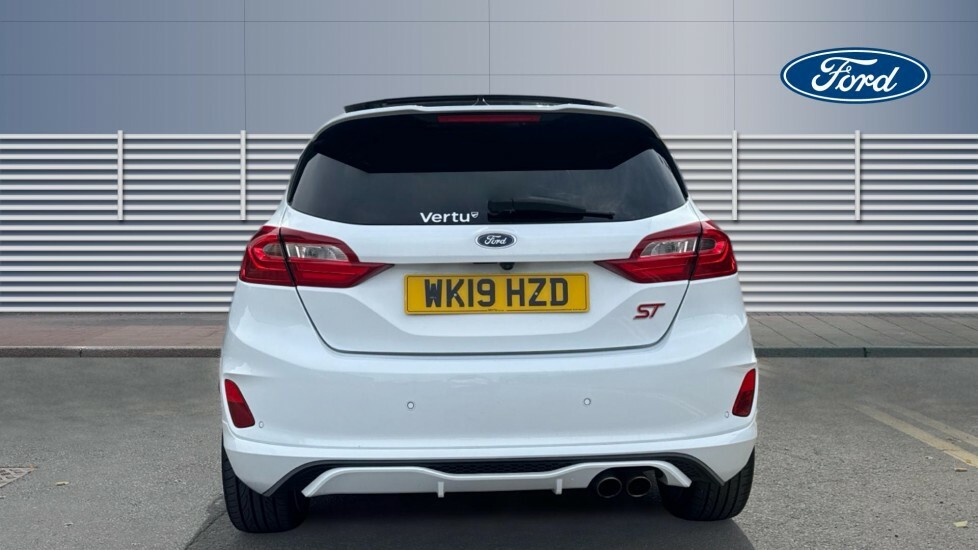 Ford Fiesta St-3 White #6