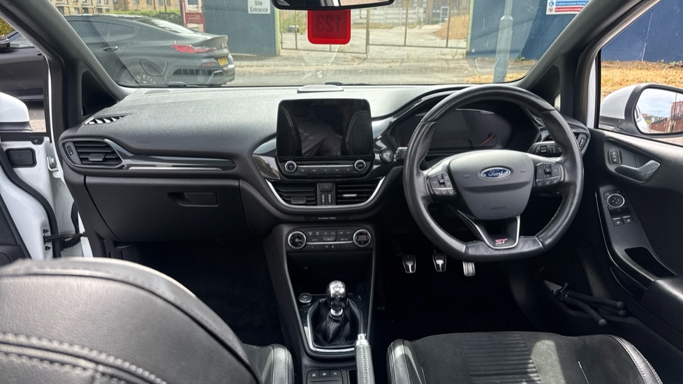 Ford Fiesta 1.0T Ecoboost St-line Euro 6 Ss White #10
