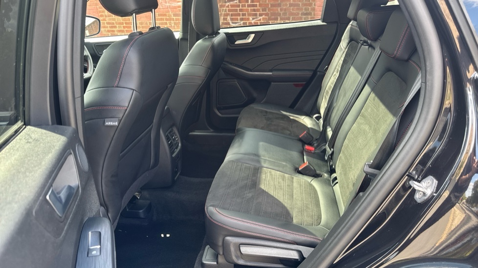 Ford Kuga 1.5 Kuga Titanium Edition 1.5L Ecoboost 150 Red #16