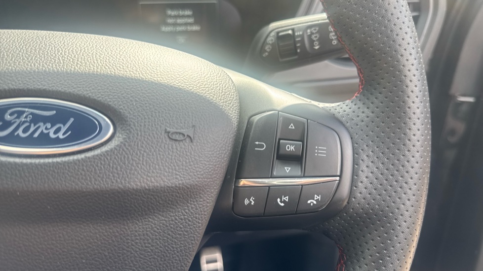 Ford Kuga 1.5 Kuga Titanium Edition 1.5L Ecoboost 150 Red #22