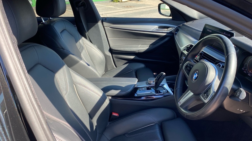 BMW 5 Series 2.0 520D M Sport Touring 188 Bhp Blue #11