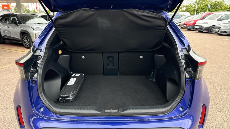 Toyota Yaris Cross Design Blue #13