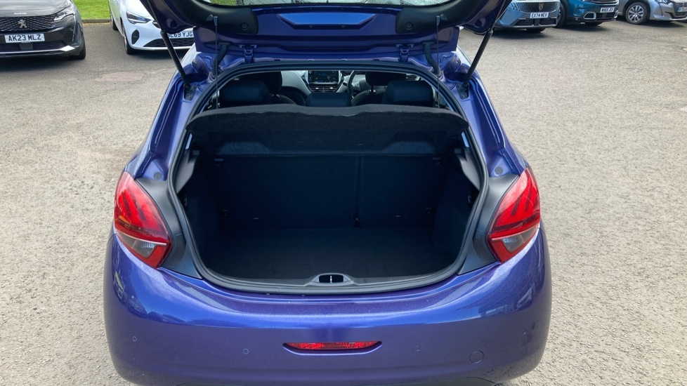 Peugeot 208 Allure Premium Blue #4