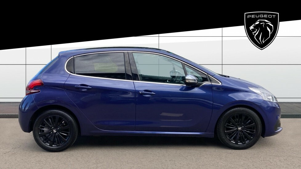 Peugeot 208 Allure Premium Blue #5
