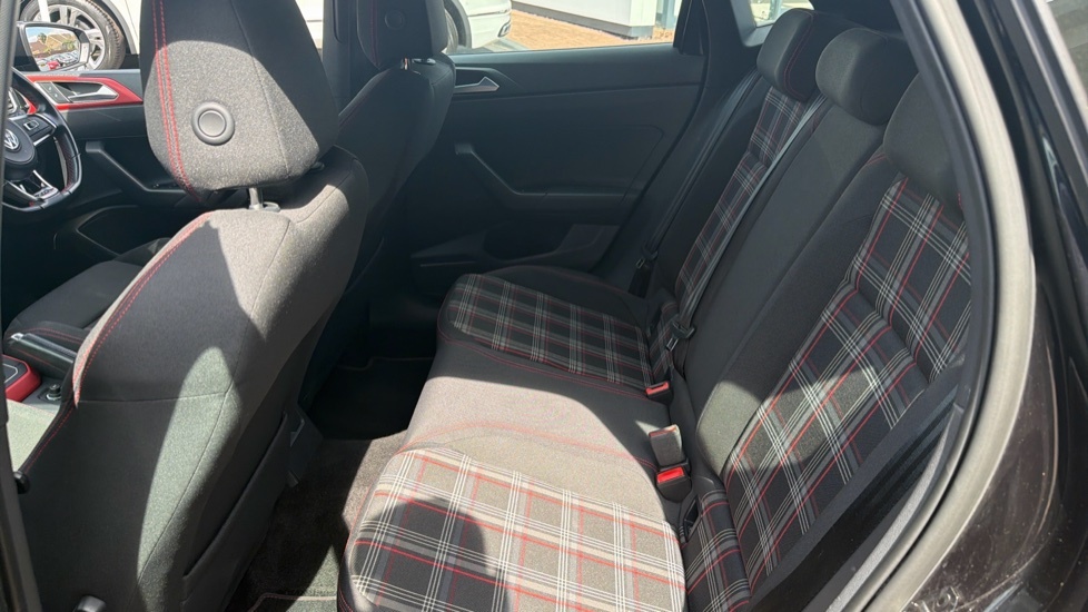 Volkswagen Polo 2.0 Tsi Gti Dsg White #16
