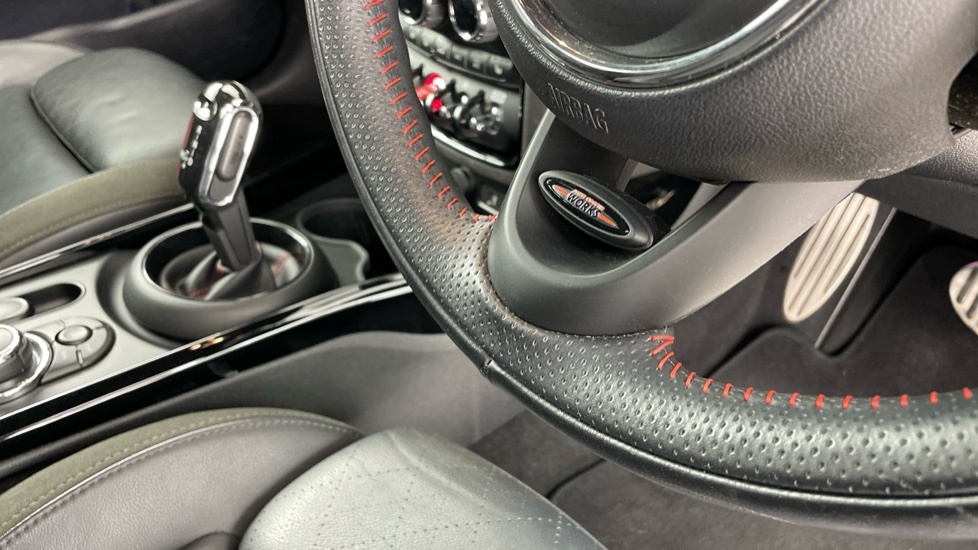 Mini Clubman 2.0 Cooper S Sport 6Dr Comfortnav Pack Red #54