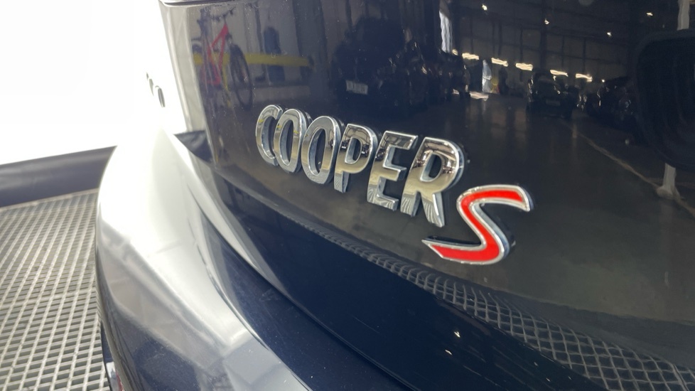 Mini Clubman 2.0 Cooper S Sport 6Dr Comfortnav Pack Red #46