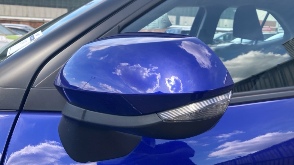 Toyota Yaris Cross Design Silver #38