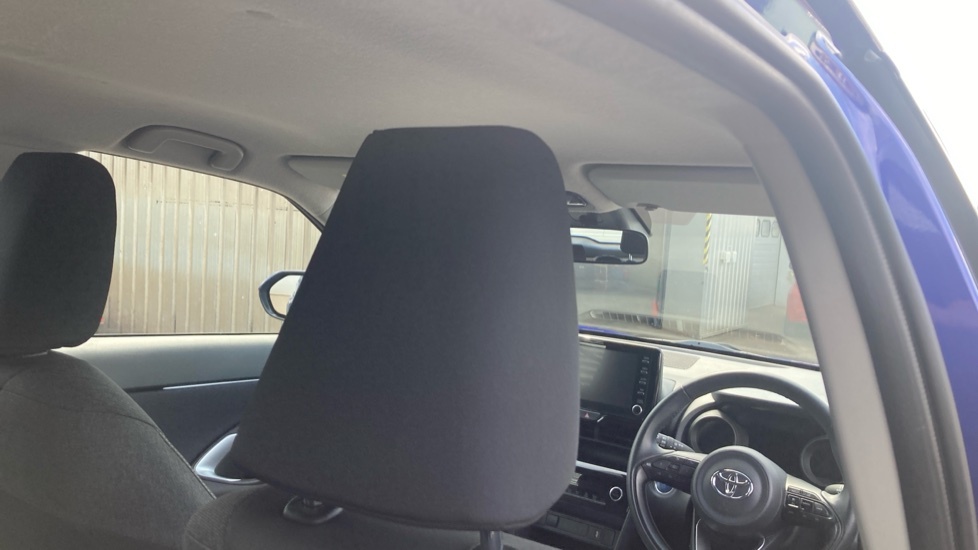 Toyota Yaris Cross Design Silver #19
