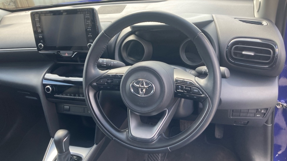Toyota Yaris Cross Design Silver #7