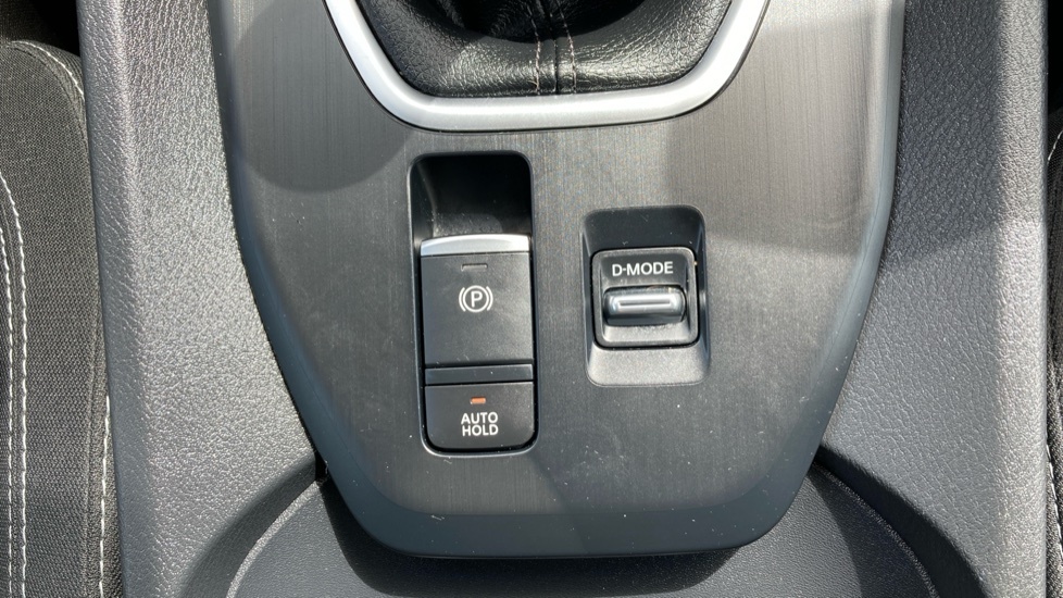 Nissan Qashqai 1.3 Dig-t Mh Tekna Grey #25