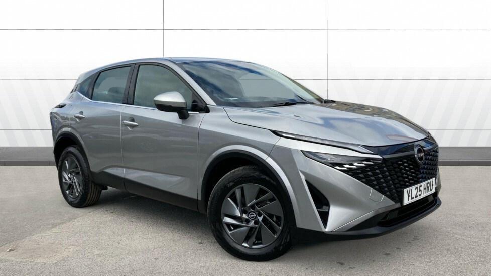 Nissan Qashqai 1.3 Dig-t Mh Tekna Grey #1
