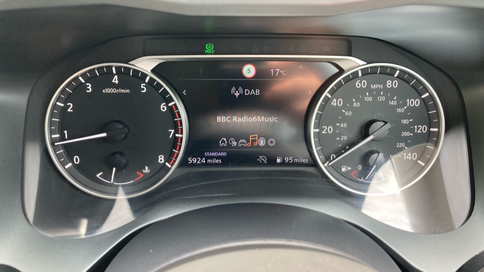 Nissan Qashqai 1.3 Dig-t Mh Tekna Grey #18