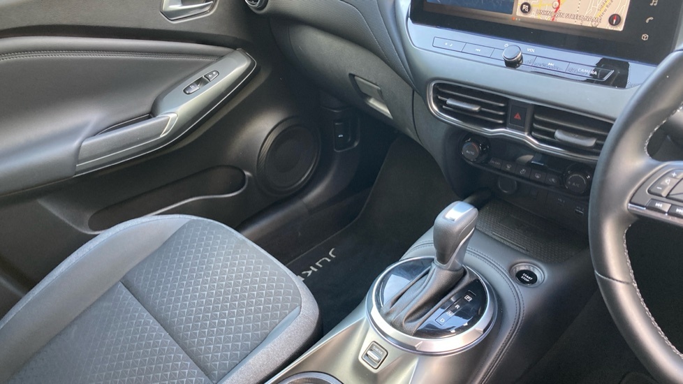 Nissan Juke 1.6 143 Hev Hybrid Tekna With Bose Audio And Black #14