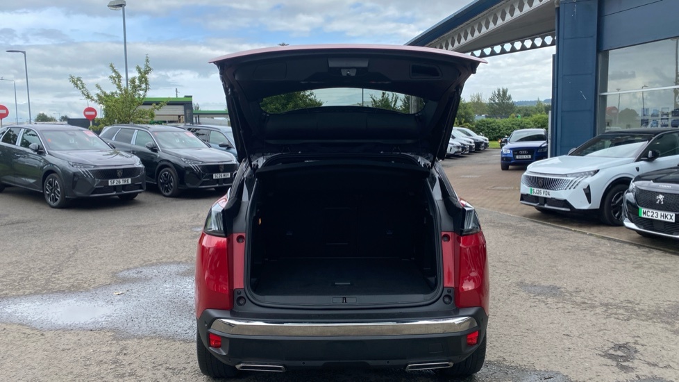 Peugeot 3008 Gt Red #4