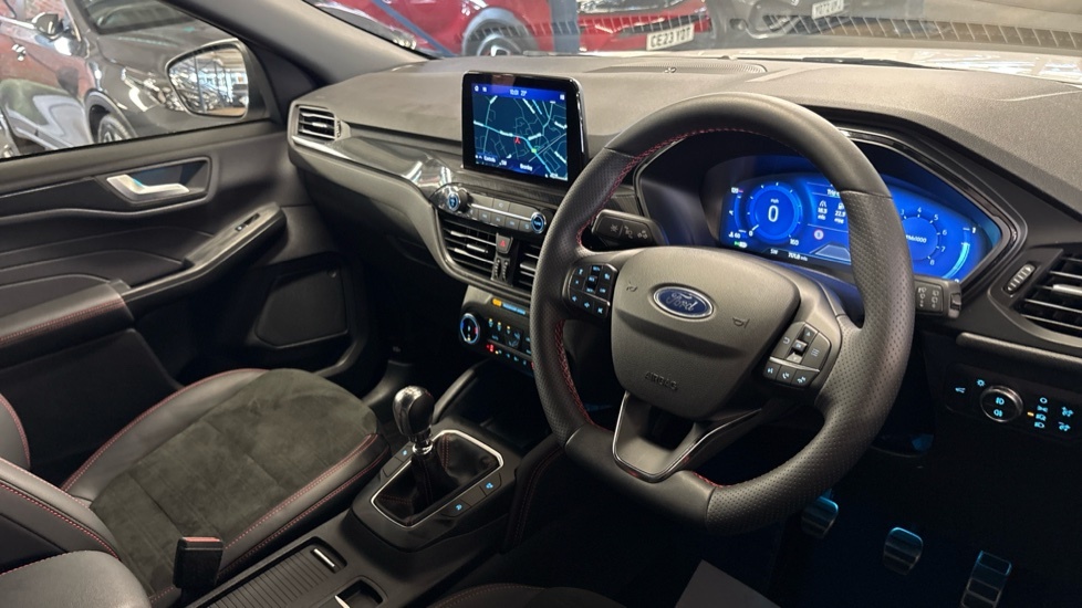 Ford Kuga 1.5 Kuga St-line Edition 1.5L Ecoboost 150P Red #11