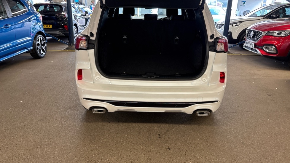 Ford Kuga St-line X Edition White #4