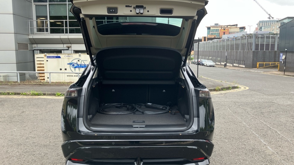 Nissan Ariya Advance Black #4