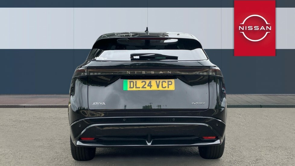 Nissan Ariya Advance Black #6