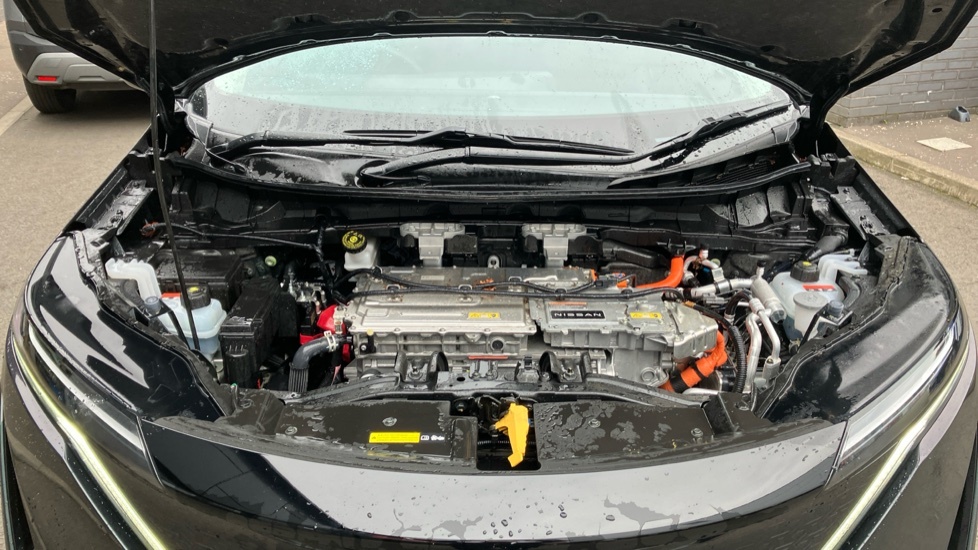 Nissan Ariya 225Kw Evolve 87Kwh 22Kwch E-4orce Grey #7