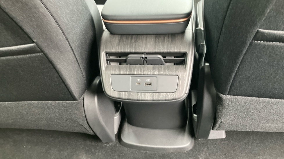 Nissan Ariya 225Kw Evolve 87Kwh 22Kwch E-4orce Grey #33