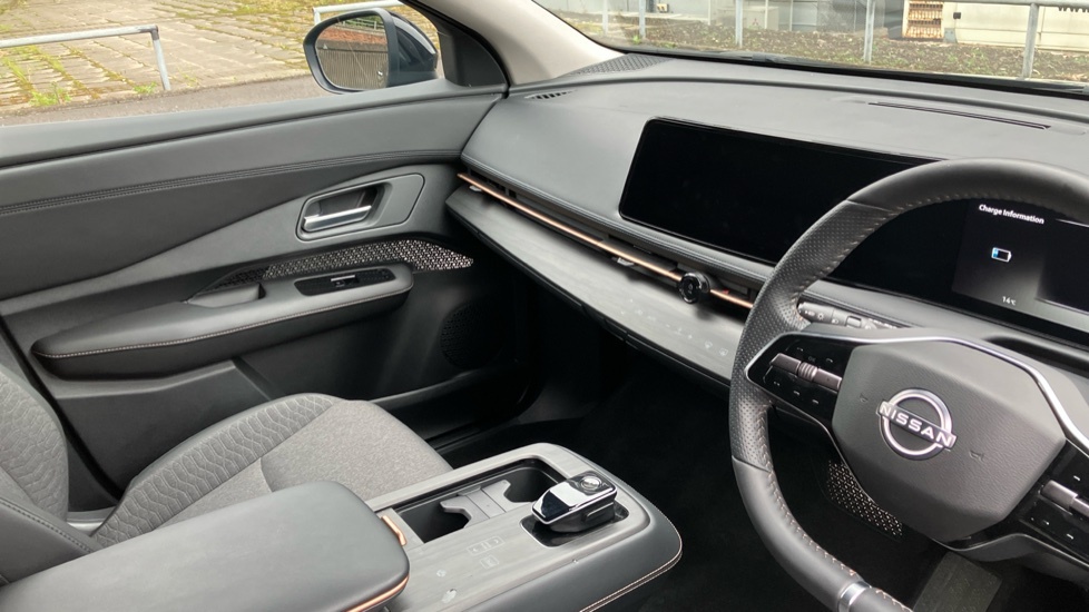 Nissan Ariya 225Kw Evolve 87Kwh 22Kwch E-4orce Grey #13
