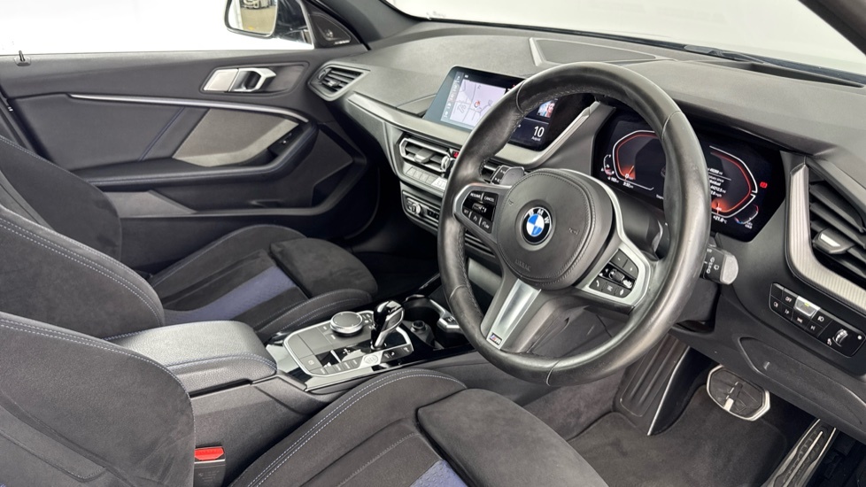 BMW 1 Series M135i Black #6