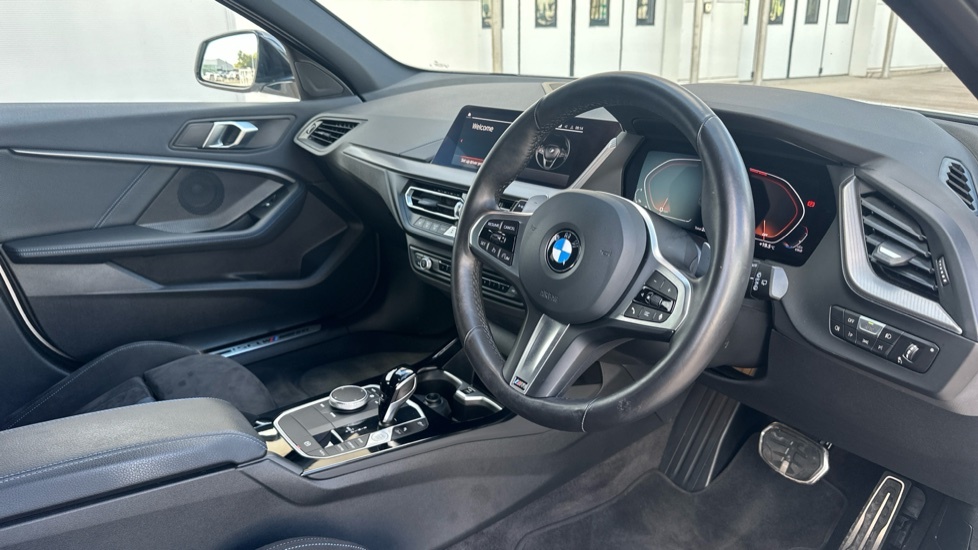BMW 1 Series 118I 136 M Sport Step Lcp White #6
