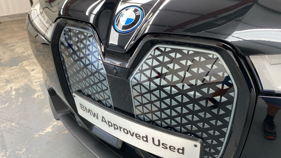 BMW iX 240Kw Xdrive40 M Sport 76.6Kwh Sky Red #28