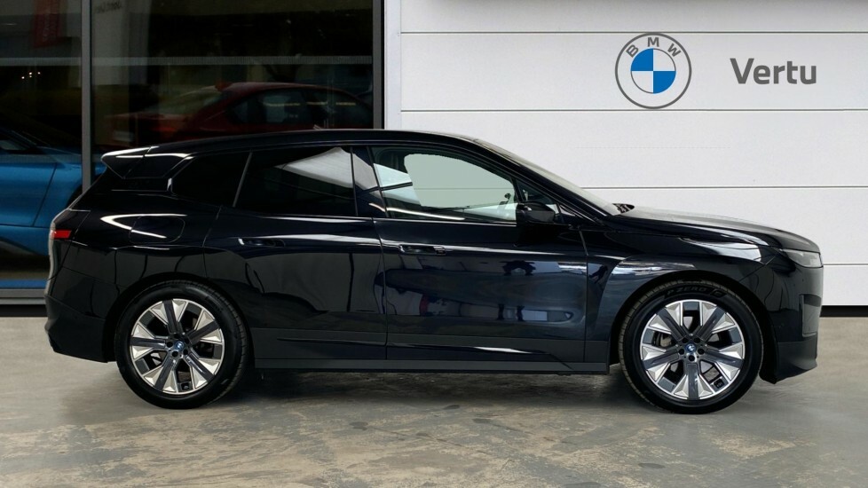 BMW iX Sport Edition Black #3