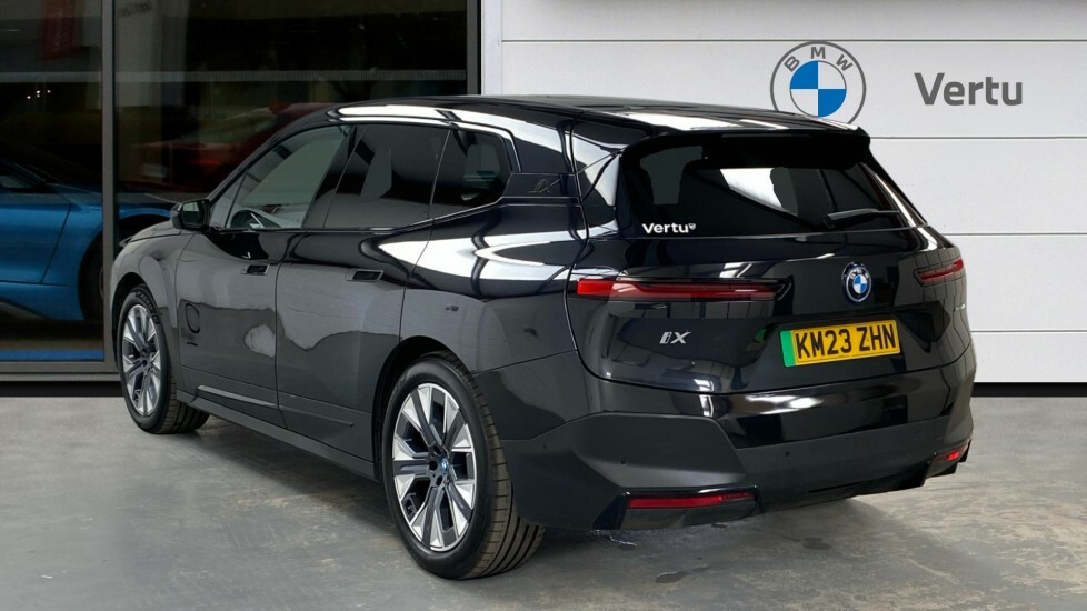 BMW iX Sport Edition Black #2