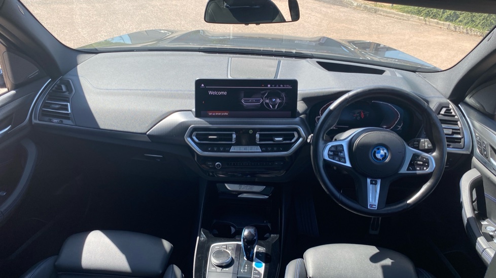 BMW iX3 210Kw M Sport 80Kwh 2023 Black #4