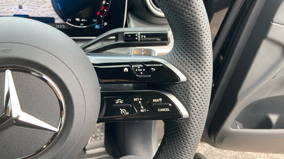 Mercedes-Benz GLC Class Glc 300De 4Matic Amg Line Premium 9G-tronic Blue #33