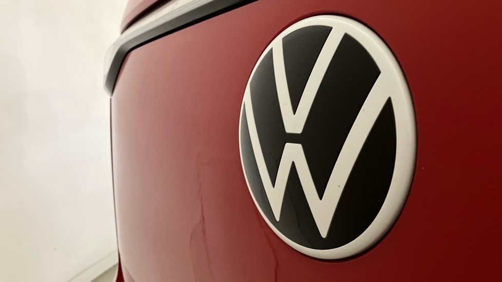 Volkswagen ID.Buzz 250Kw Gtx Pro 86Kwh 4Motion Lwb 7 Seat Red #32