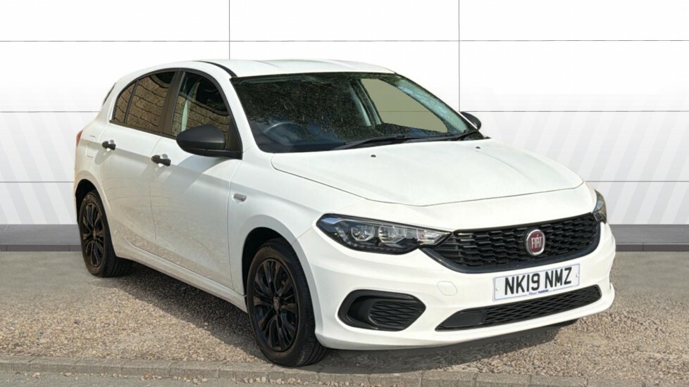 Fiat Tipo Easy White