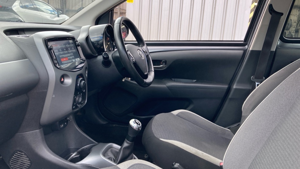 Toyota Aygo X X-play Grey #5