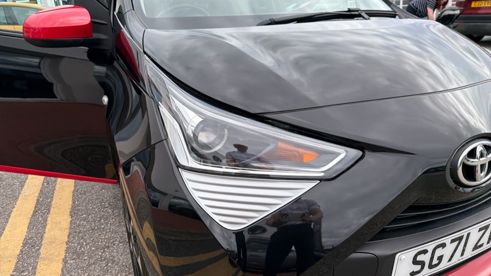 Toyota Aygo X X-play Tss Vvt-i White #20