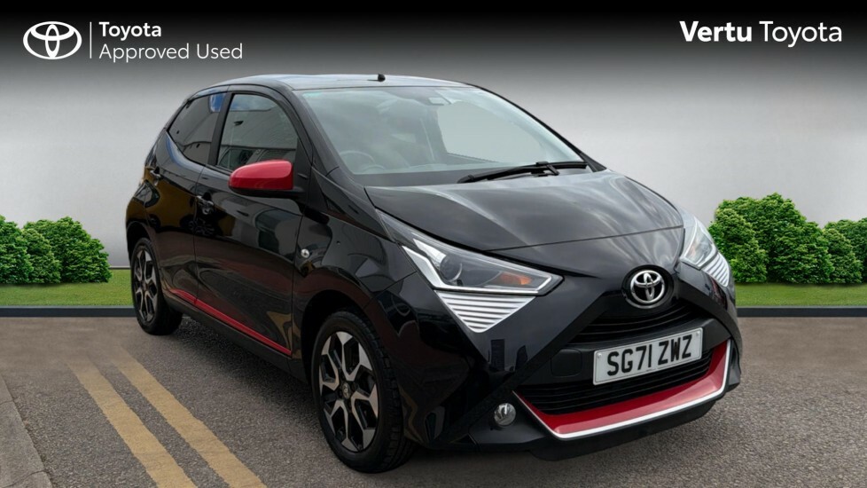 Toyota Aygo X X-trend Black