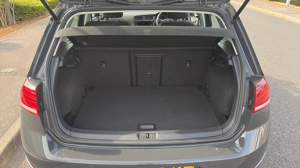 Volkswagen Golf Se Grey #4