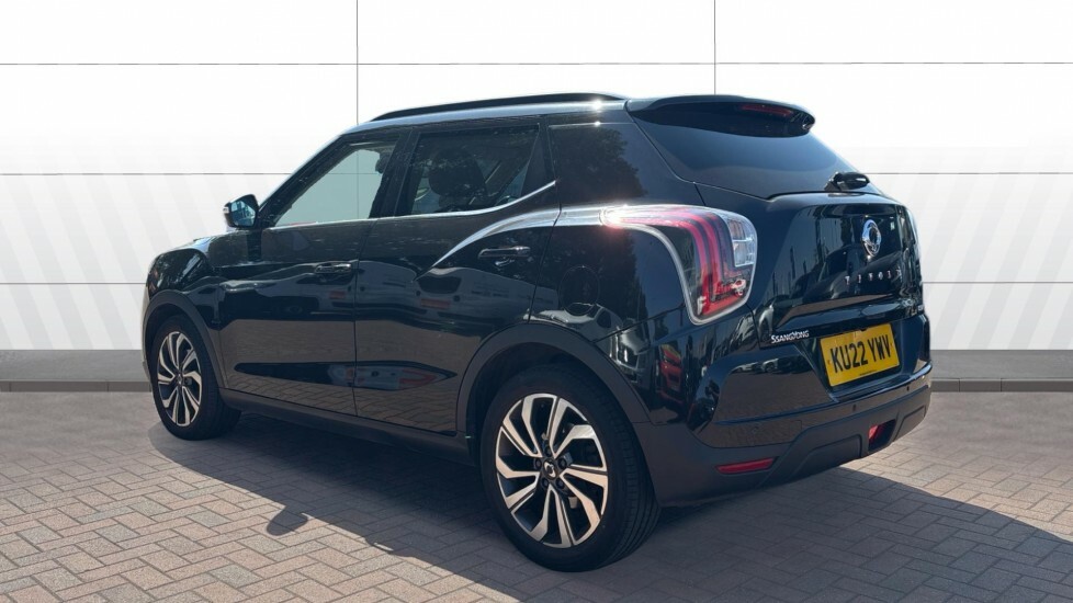 SsangYong Tivoli Ultimate Black #2
