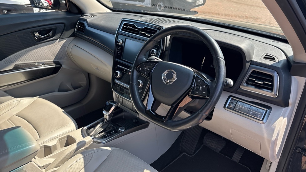 SsangYong Tivoli Tivoli Ventura Blue #11