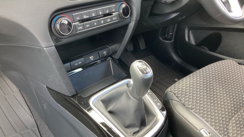 Kia Xceed 2 1.5 T-gdi Isg - Full Kia Warranty Until February Blue #13